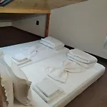 Just House * Várna